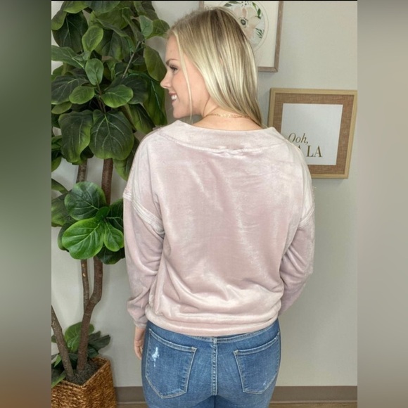 🆕💕Mono B💕 Blush Brushed Velour style Pullover💕 - Picture 2 of 3